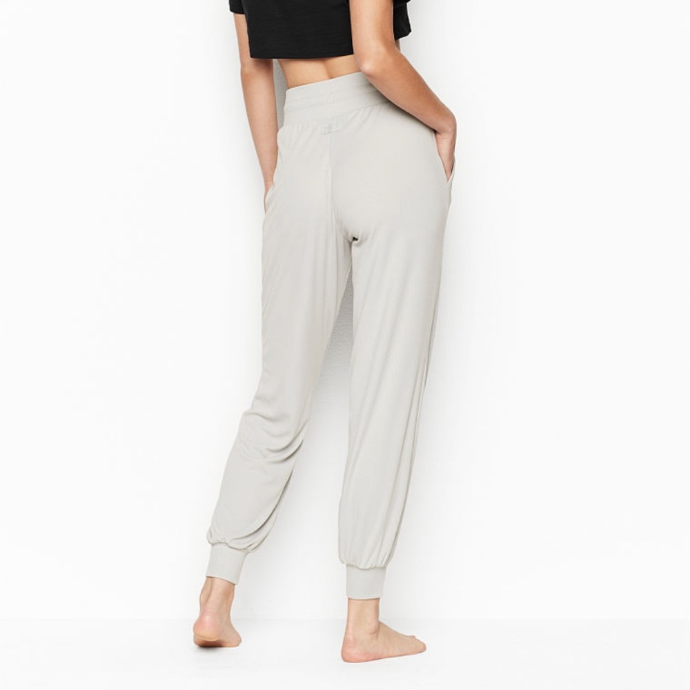 Victoria Secret-Featherweight Ribbed Joggers - Picture 7 of 7